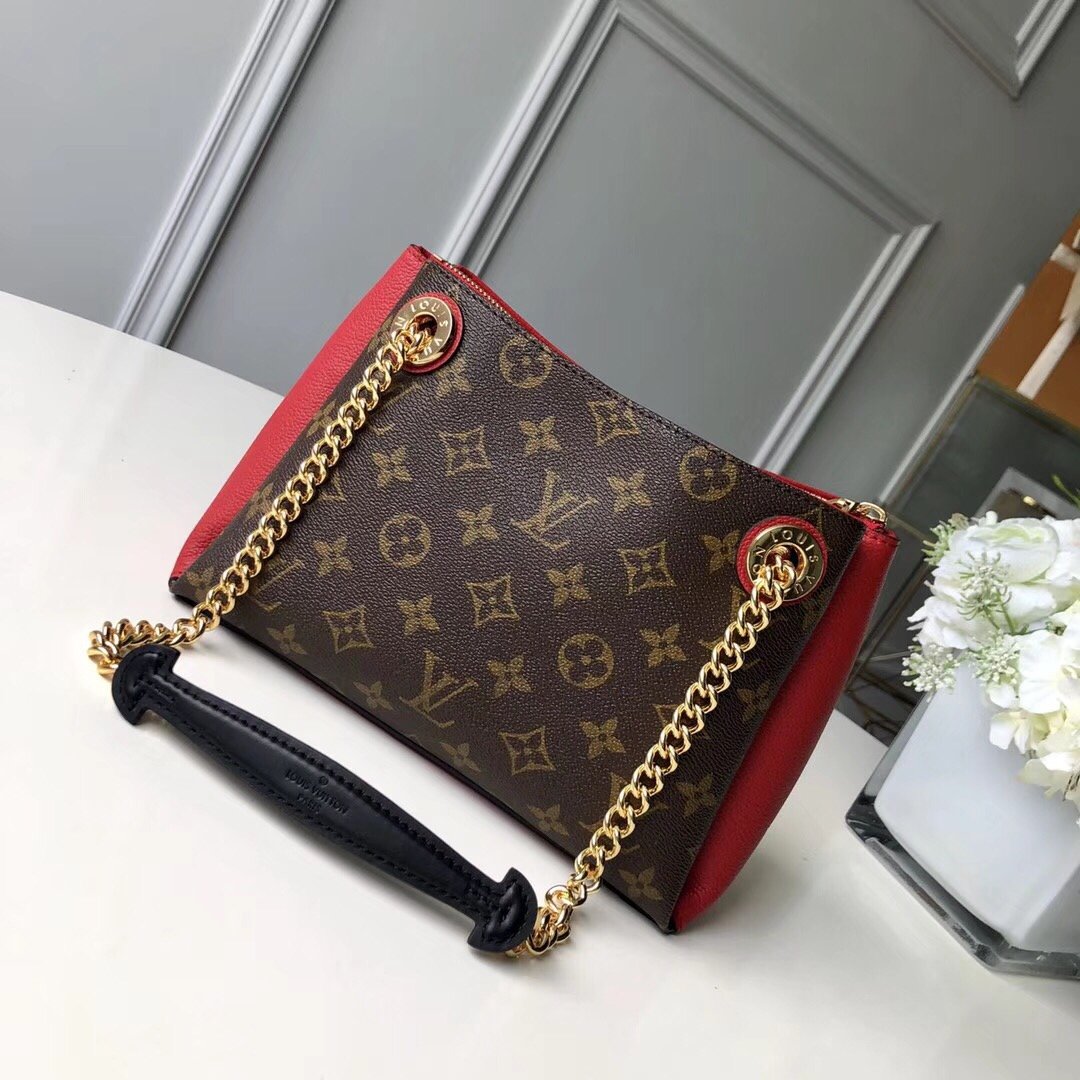 l**is V*t*n surene bb-24*17*11cm