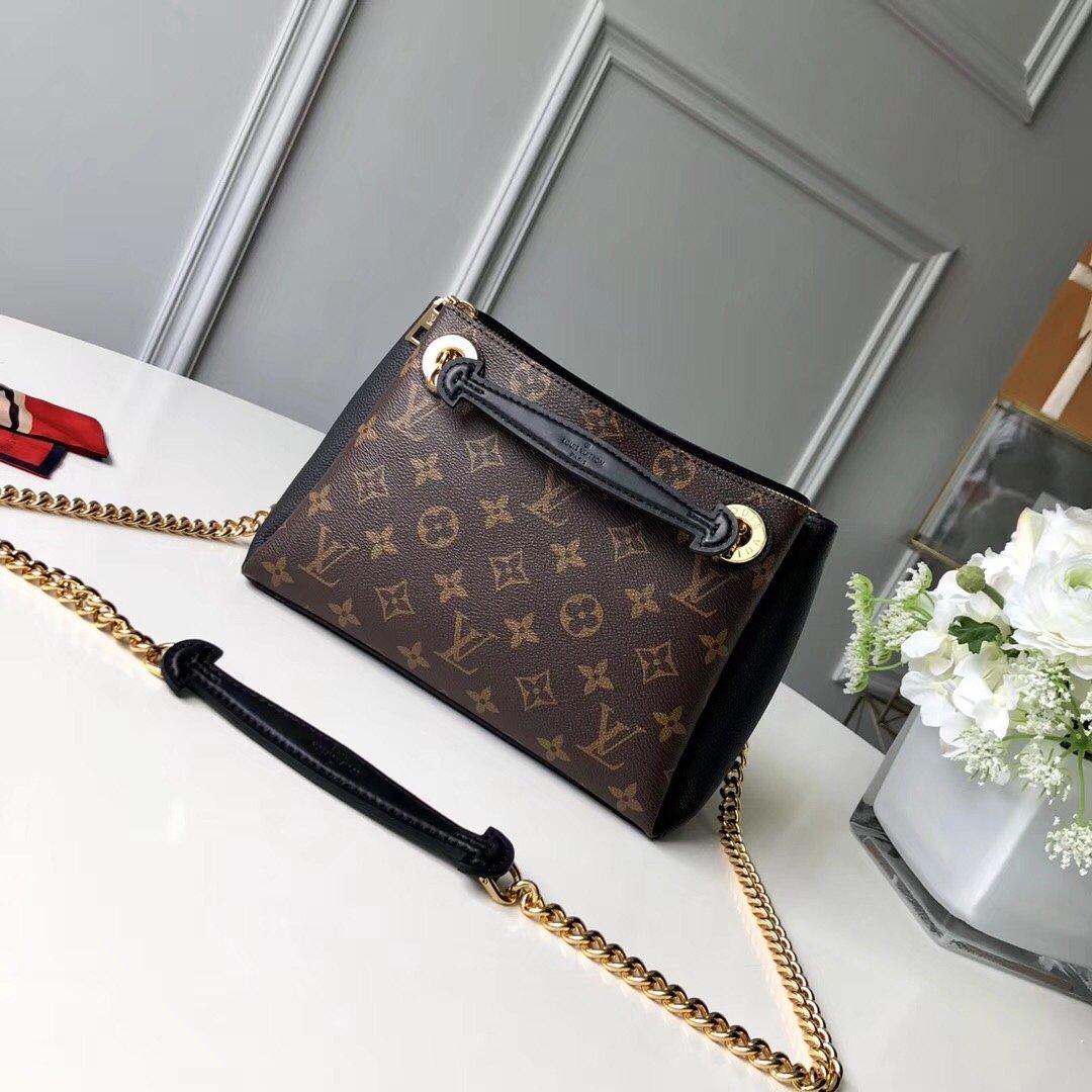 l**is V*t*n surene bb-24*17*11cm