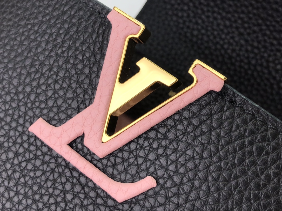 l**is V*t*n capucines bag-27*18*9cm