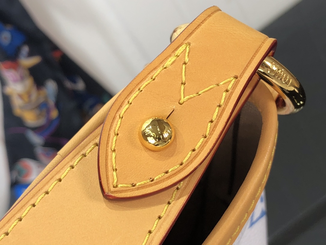 l**is V*t*n graceful handbags-46*30*13cm