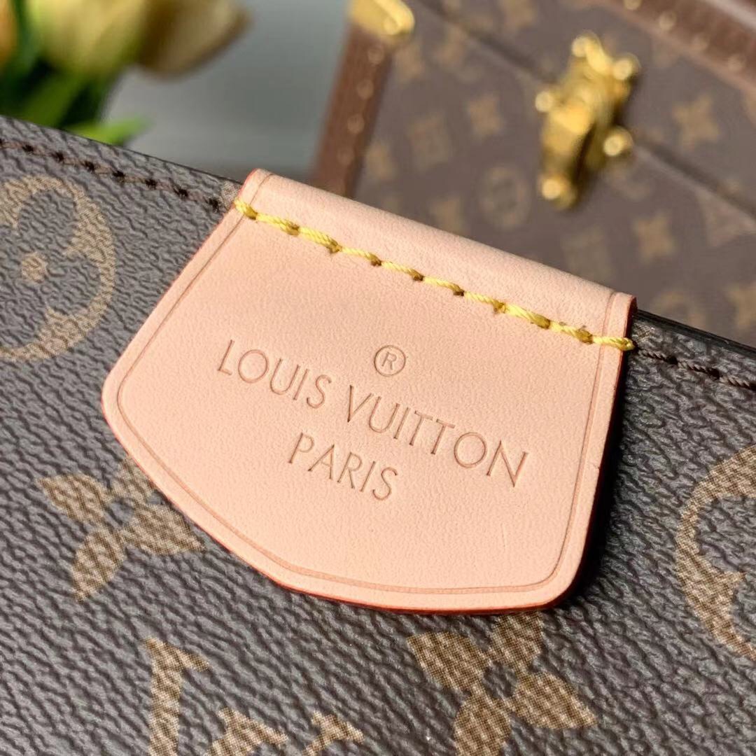 l**is V*t*n graceful handbags-35*30*11cm