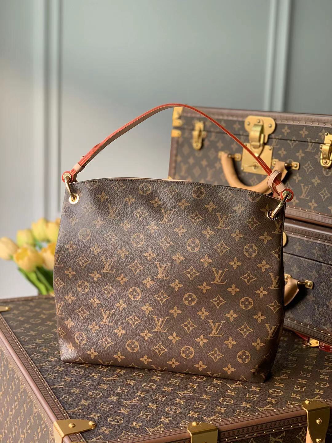 l**is V*t*n graceful handbags-35*30*11cm