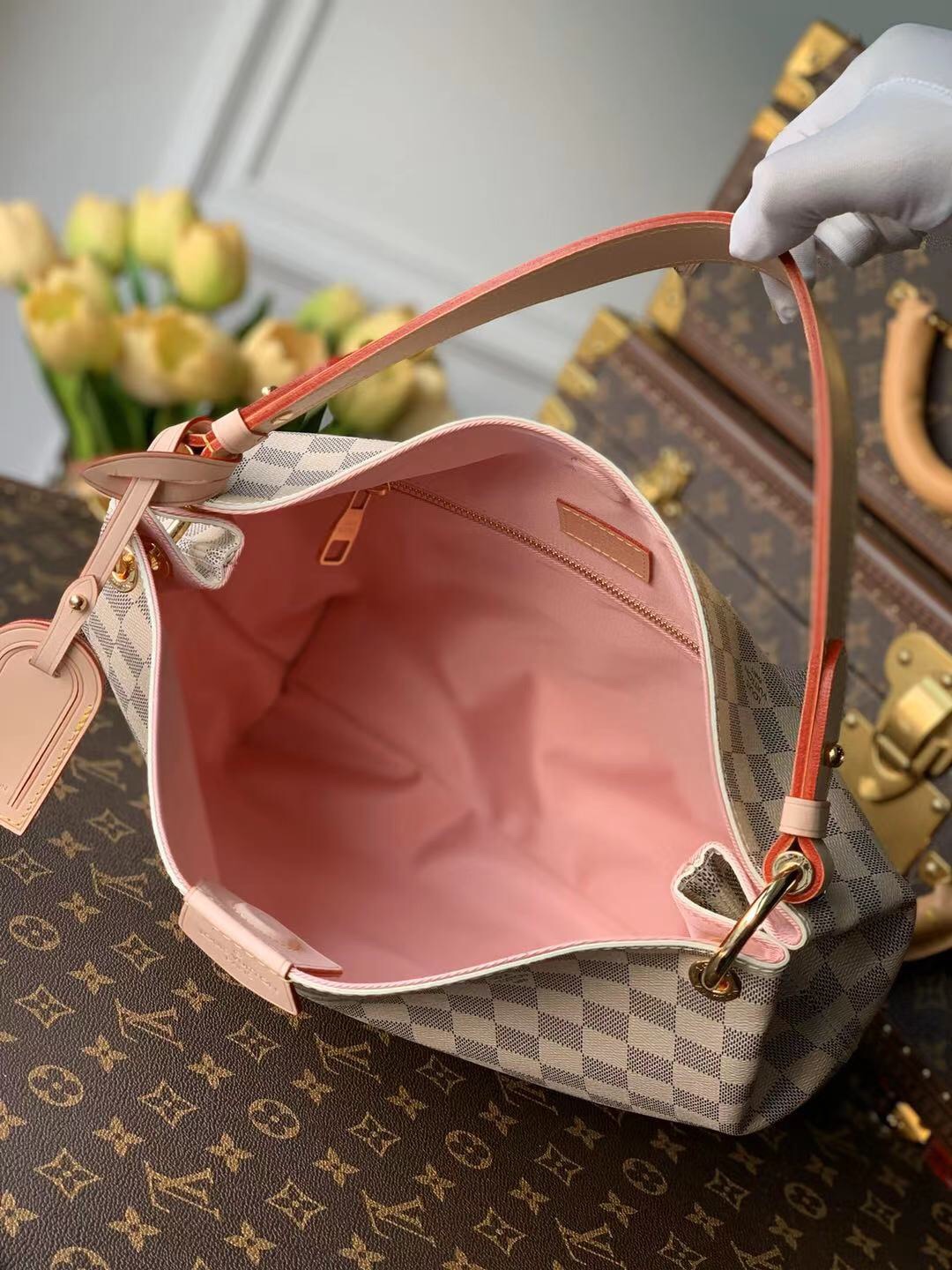 l**is V*t*n graceful handbags-35*30*11cm