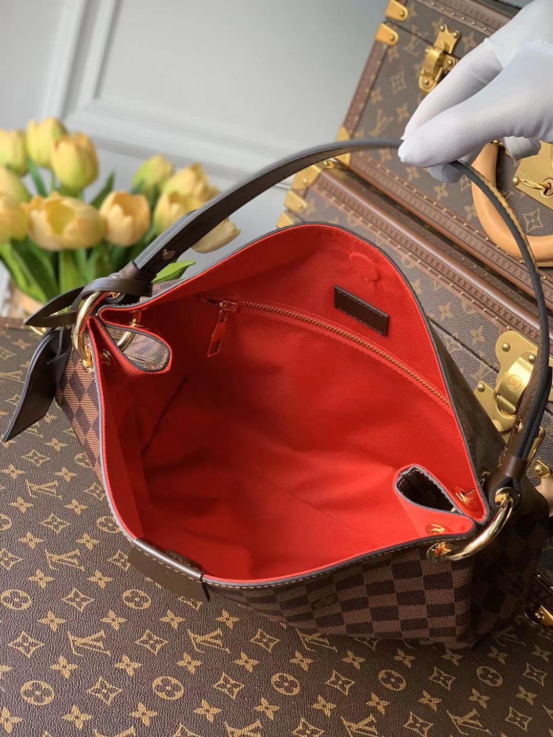 l**is V*t*n graceful handbags-35*30*11cm