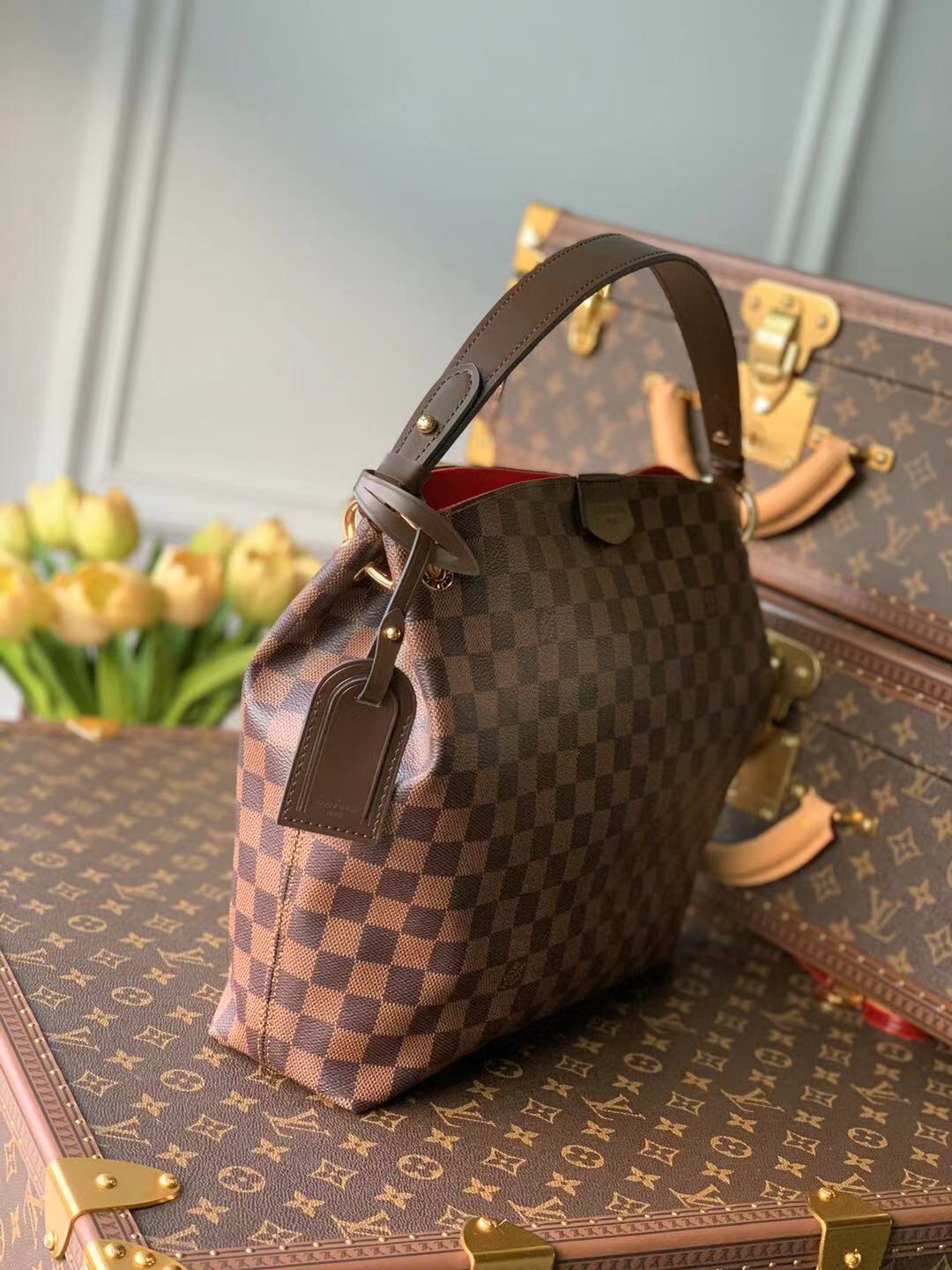 l**is V*t*n graceful handbags-35*30*11cm