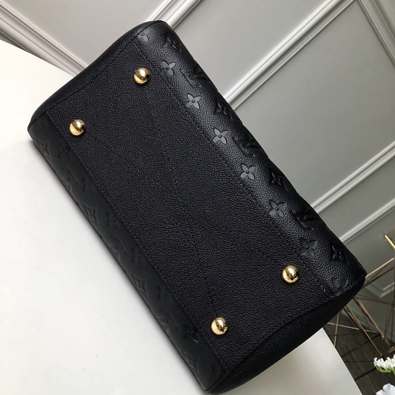 l**is V*t*n montaigne mm-33*23*15cm