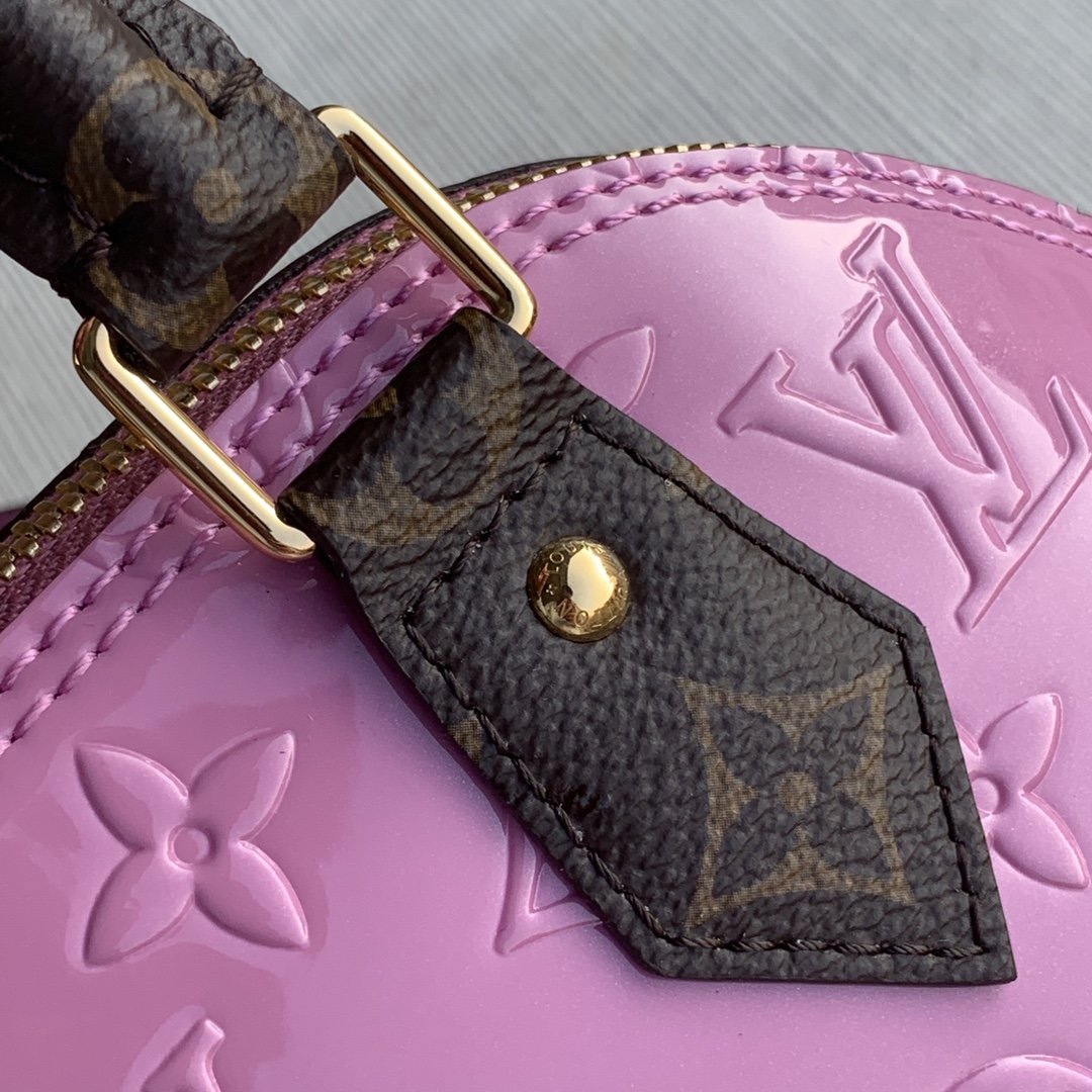 l**is V*t*n alma bb-25*19*12cm
