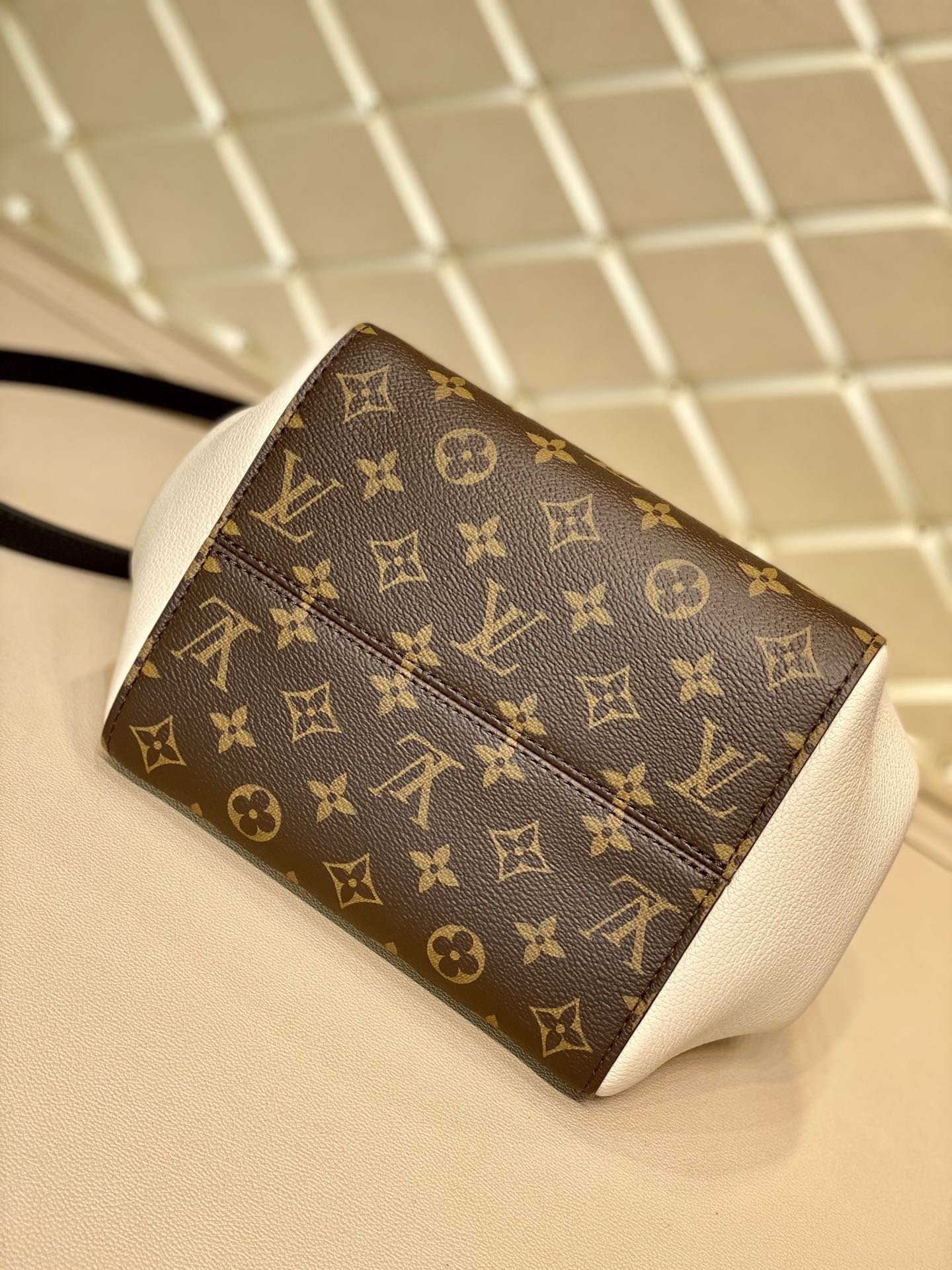 l**is V*t*n fold tote bag-35*40*17cm
