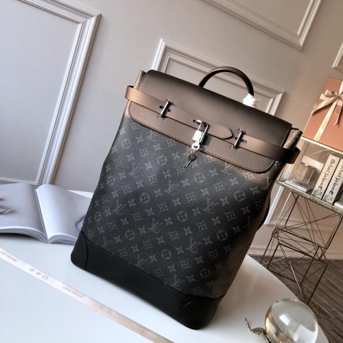 l**is V*t*n steamber backpsck-32*45*16cm