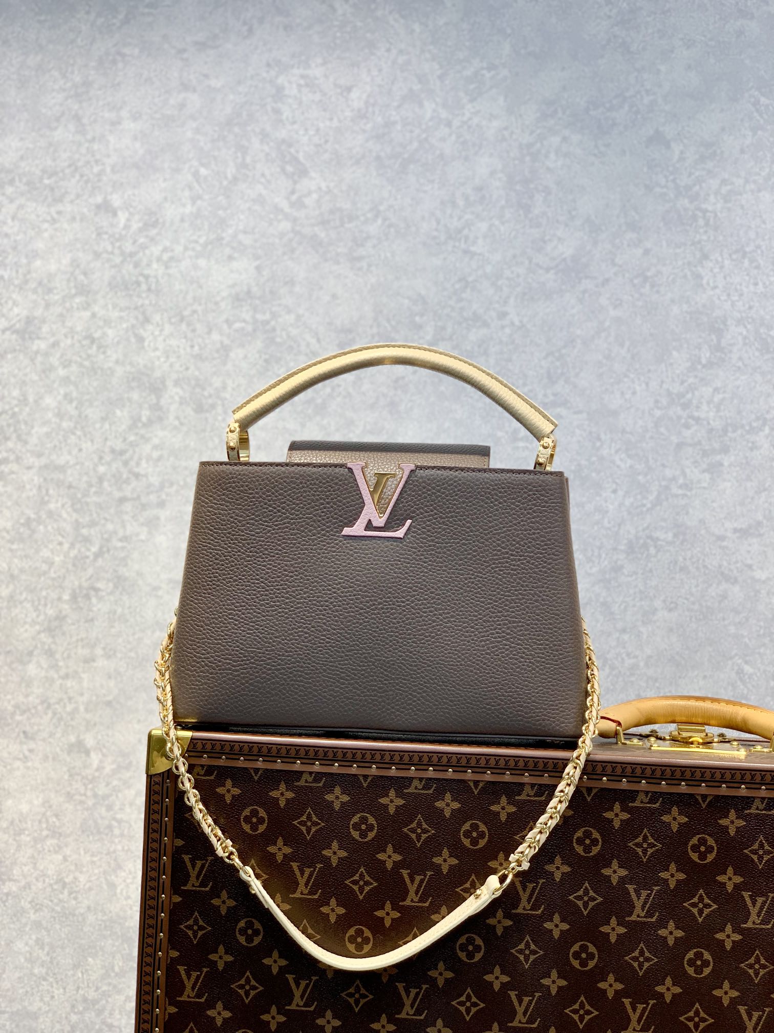 l**is V*t*n capucines bag-31.5*20*11cm