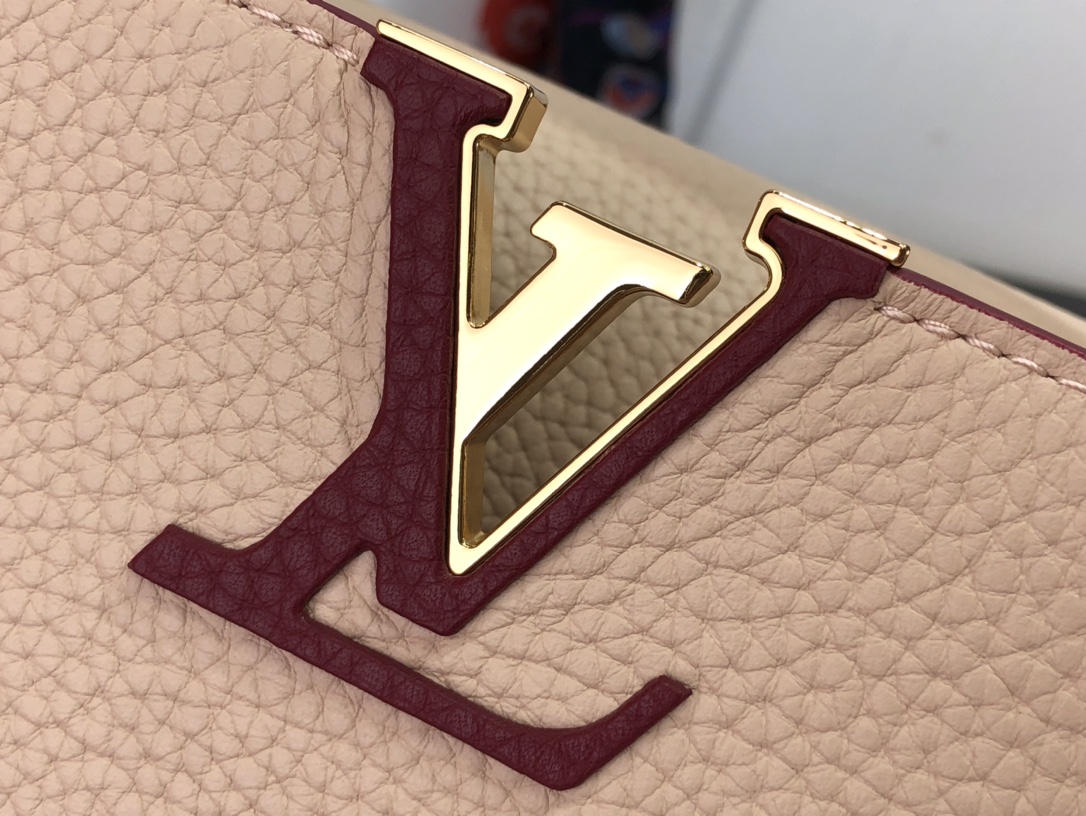 l**is V*t*n capucines bag-31.5*20*11cm