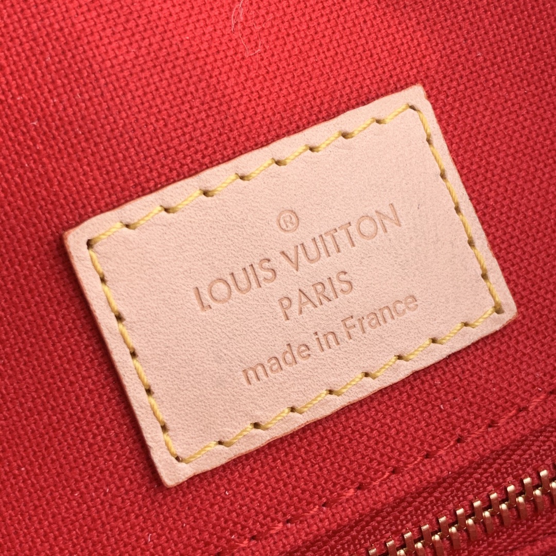l**is V*t*n sac plat tote-30*10*31cm
