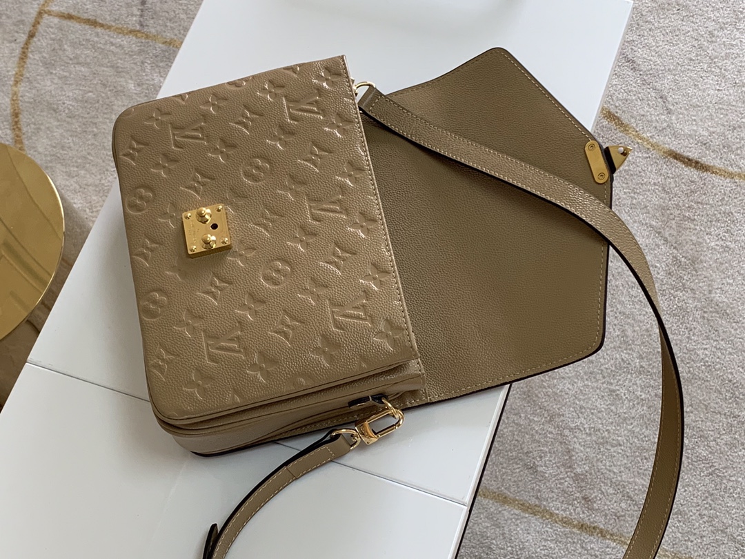 l**is V*t*n pochette metis handbags-25*19*7cm