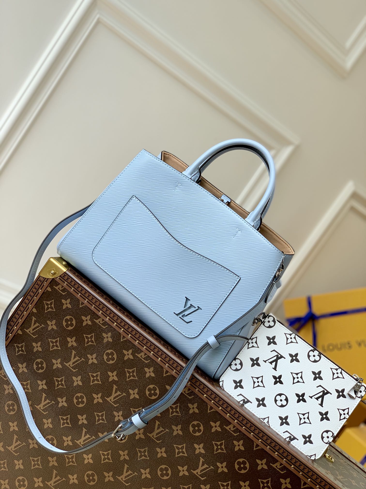 l**is V*t*n marelle tote -25*17*11&30*21*13cm