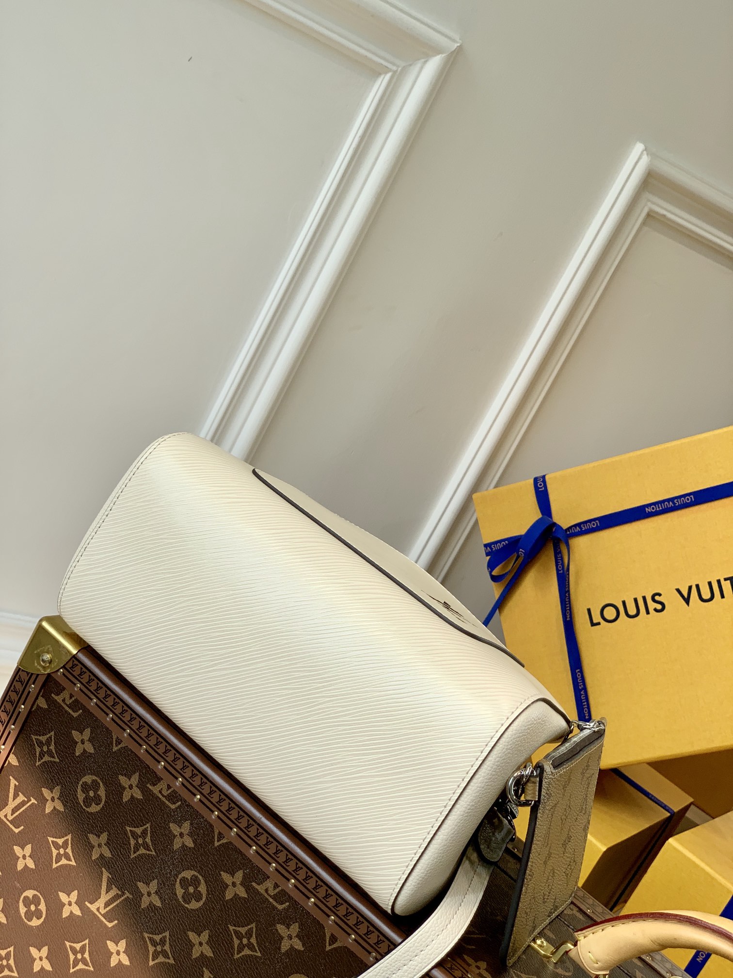 l**is V*t*n marelle tote -25*17*11&30*21*13cm