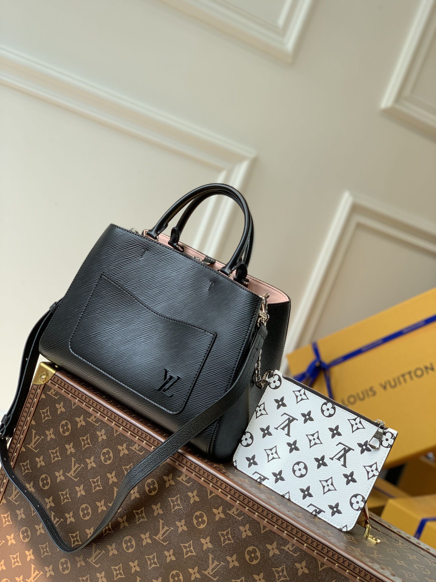 l**is V*t*n marelle tote -25*17*11&30*21*13cm