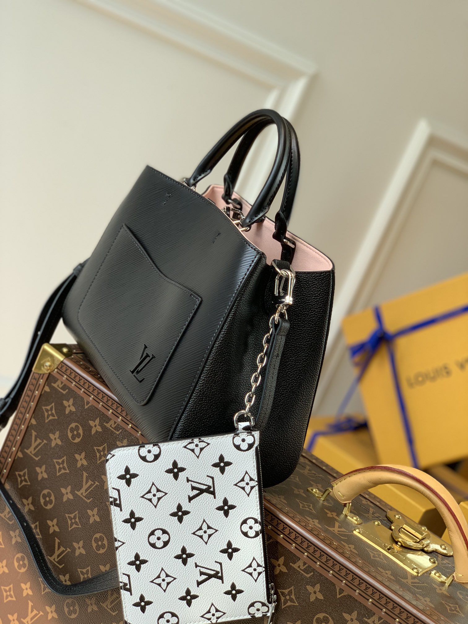 l**is V*t*n marelle tote -25*17*11&30*21*13cm