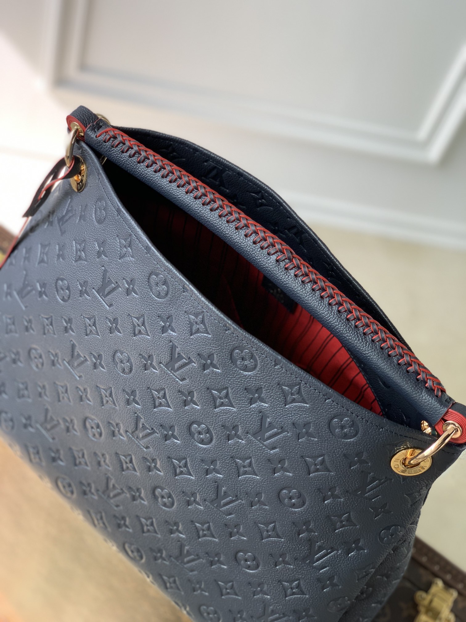 l**is V*t*n artsy handbag-navy blue-47*32*22cm