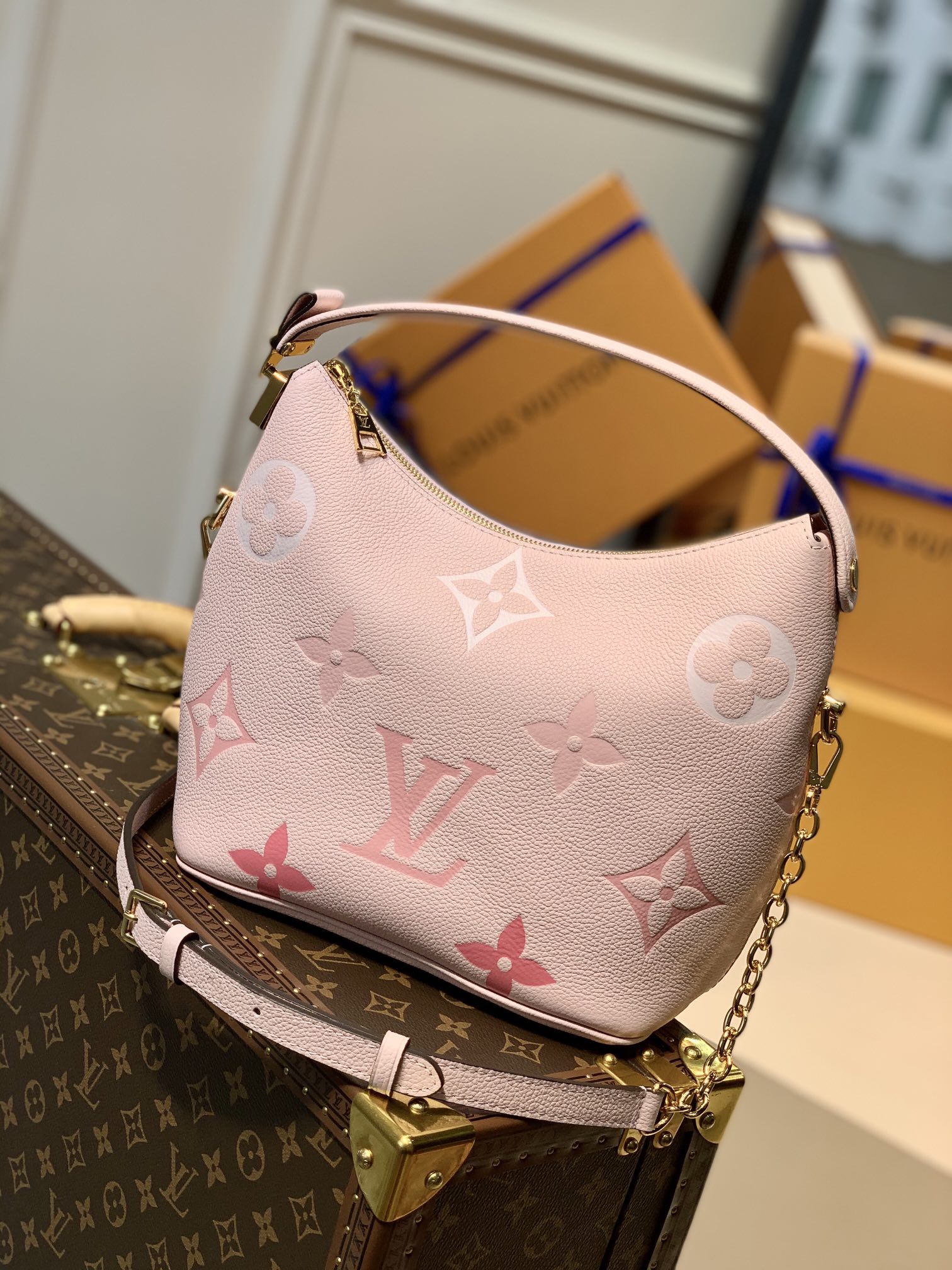 l**is V*t*n marshmallow hobo-24*22*13cm