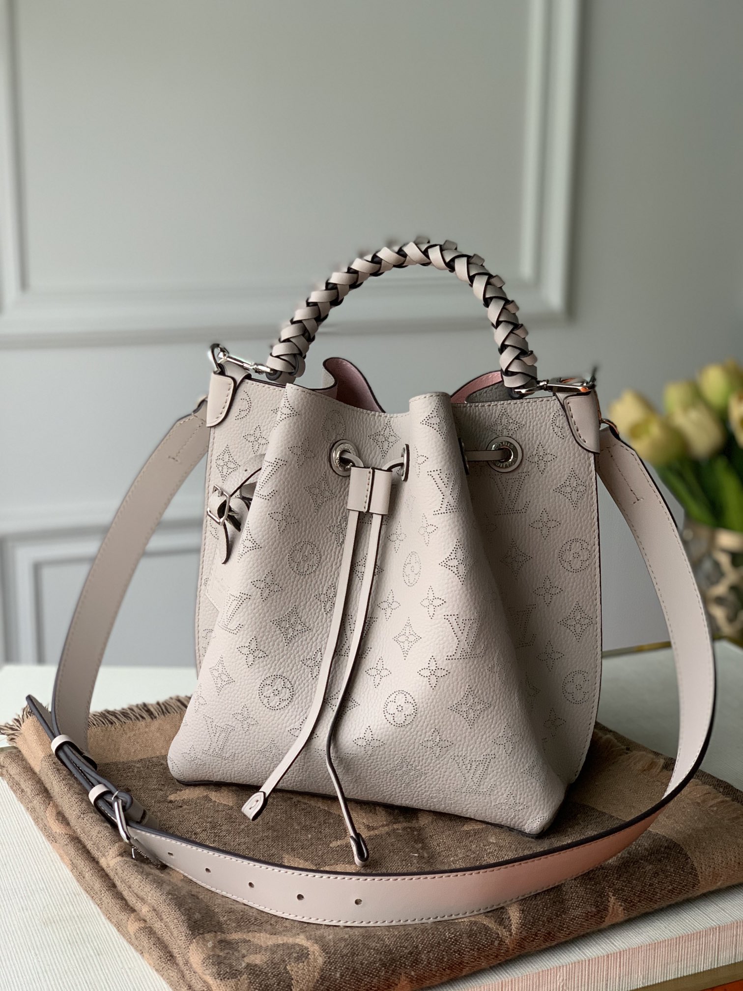 l**is V*t*n muria tote bag-25*25*20cm