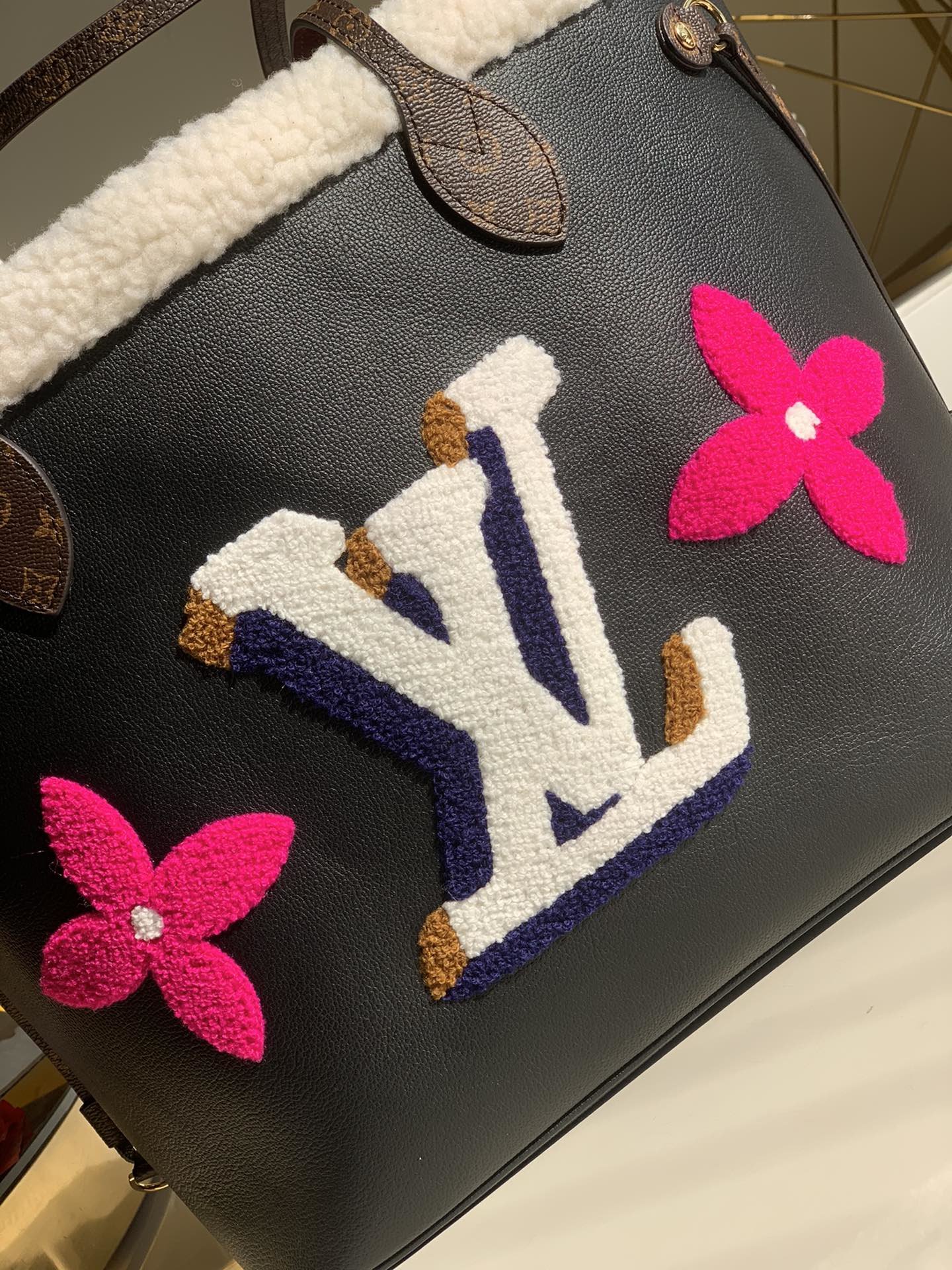 l**is V*t*n neverfull mm tote-32*29*17cm