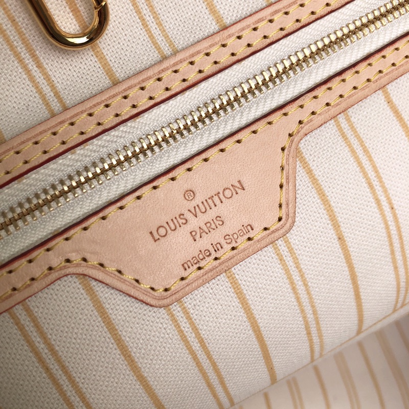 l**is V*t*n neverfull gm ( beige inside) -40*33*20cm