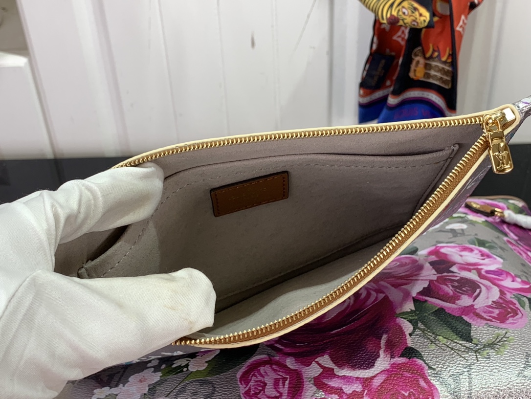 l**is V*t*n neverfull m46102-32*29*17cm