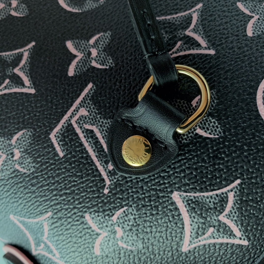 l**is V*t*n neverfull m46102-32*29*17cm