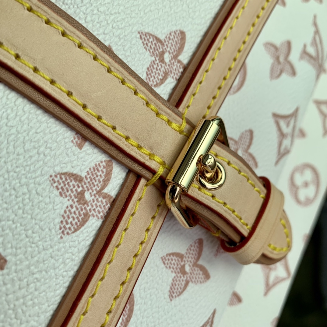 l**is V*t*n neverfull m46102-32*29*17cm