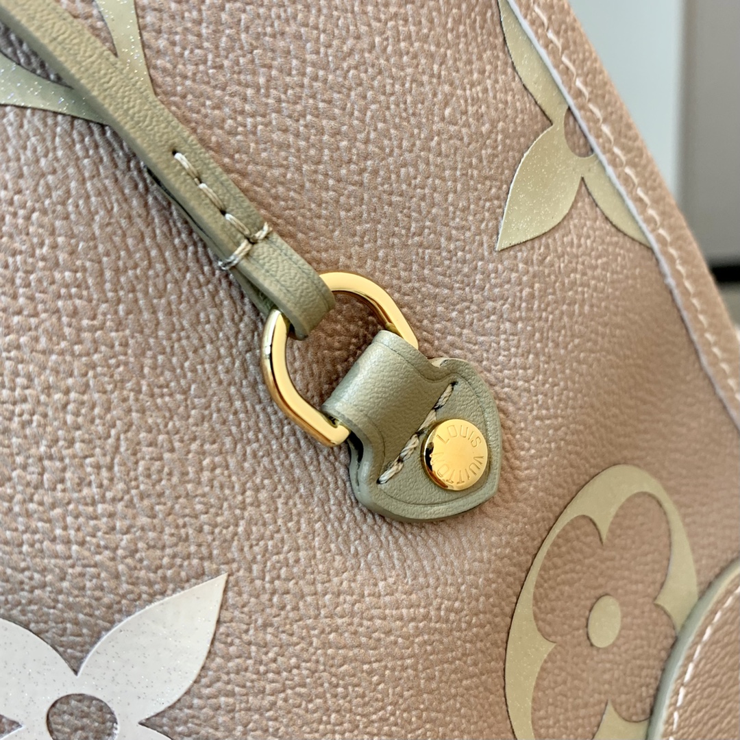 l**is V*t*n neverfull m46102-32*29*17cm