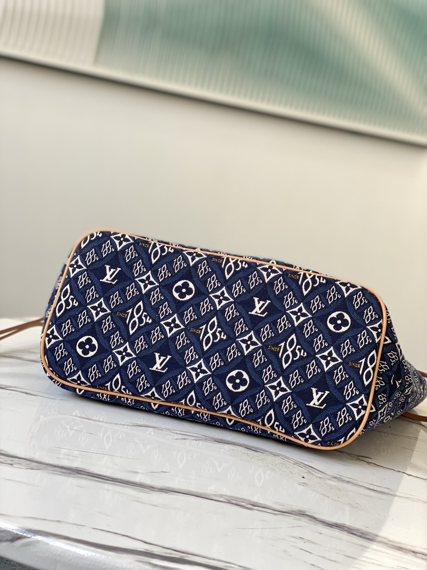 l**is V*t*n neverfull mm-32*29*17cm