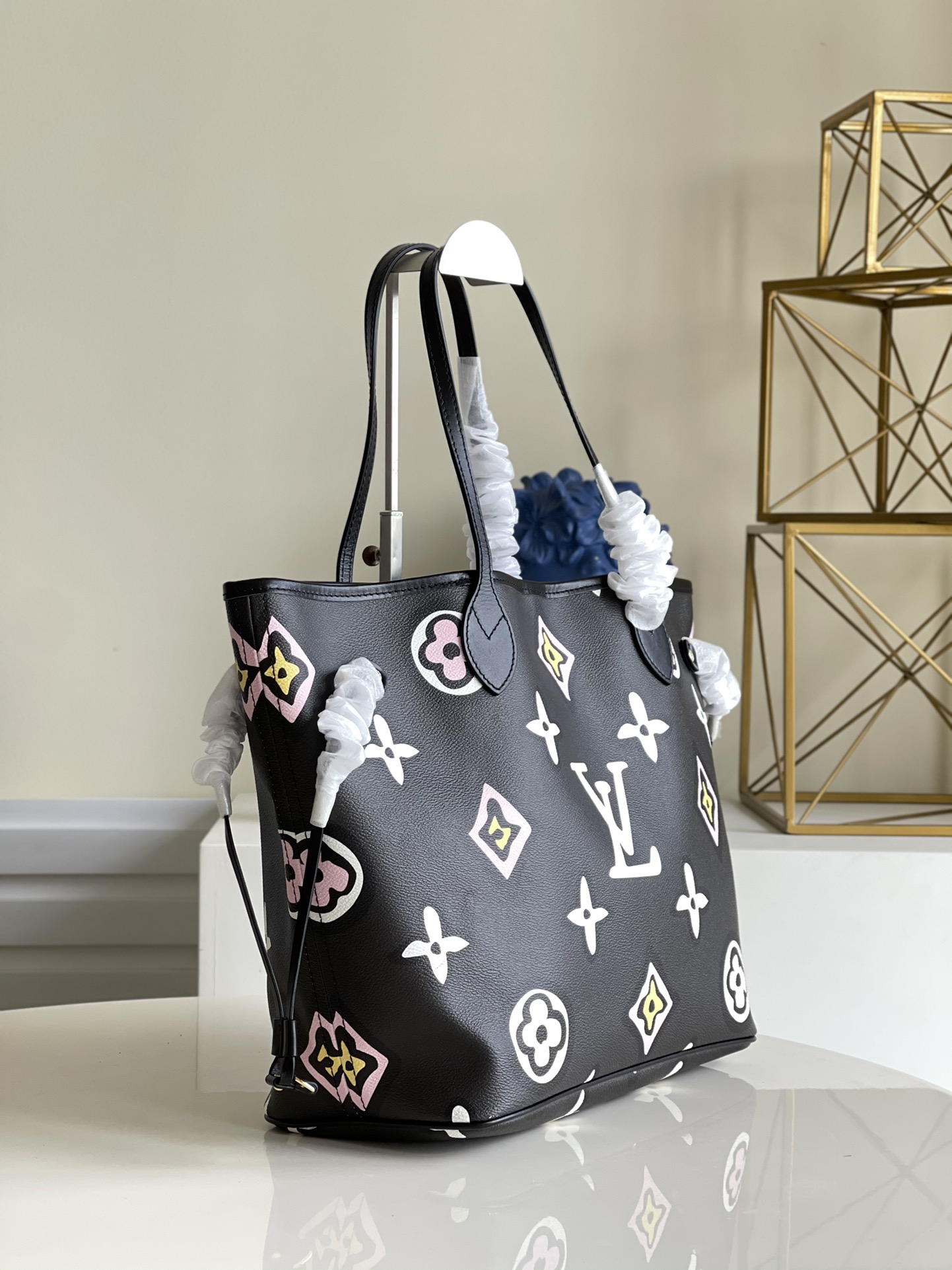 l**is V*t*n neverfull wild at heart-32*29*17cm