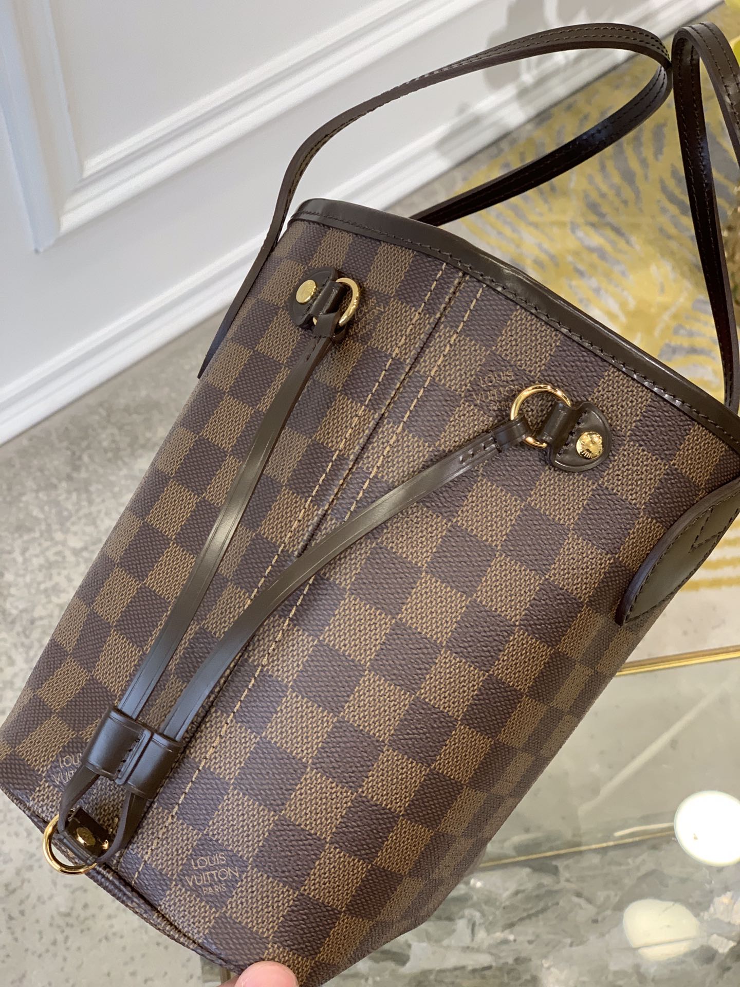 l**is V*t*n neverfull pm -29×21×12cm