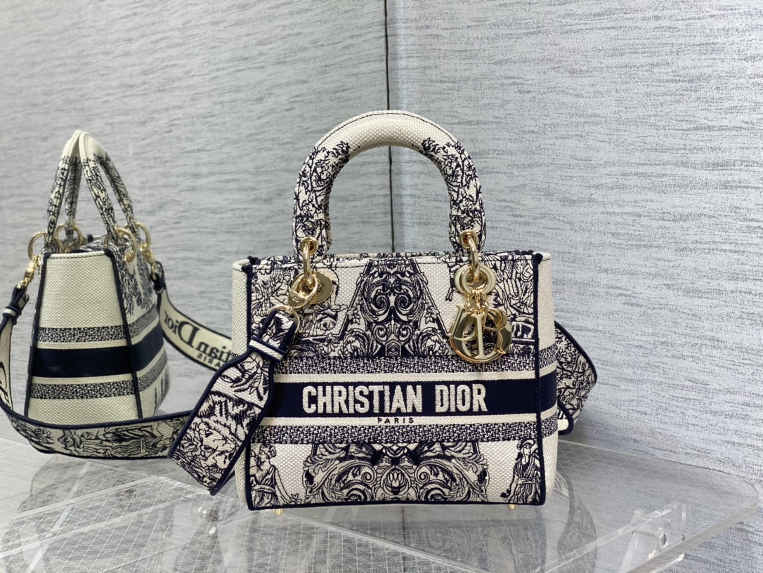 lady D*or handle bag-24cm