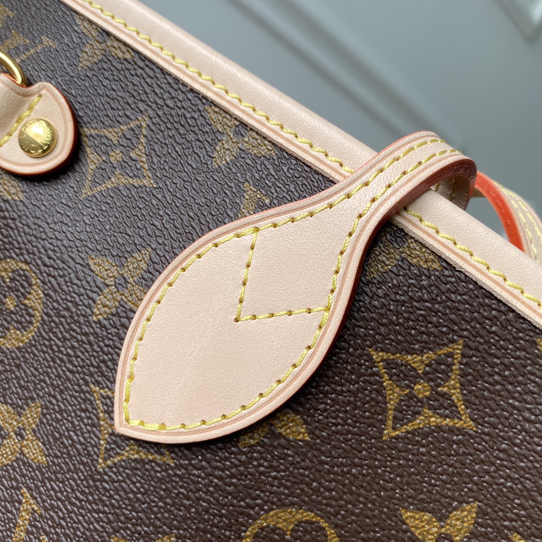 l**is V*t*n neverfull pm -29×21×12cm