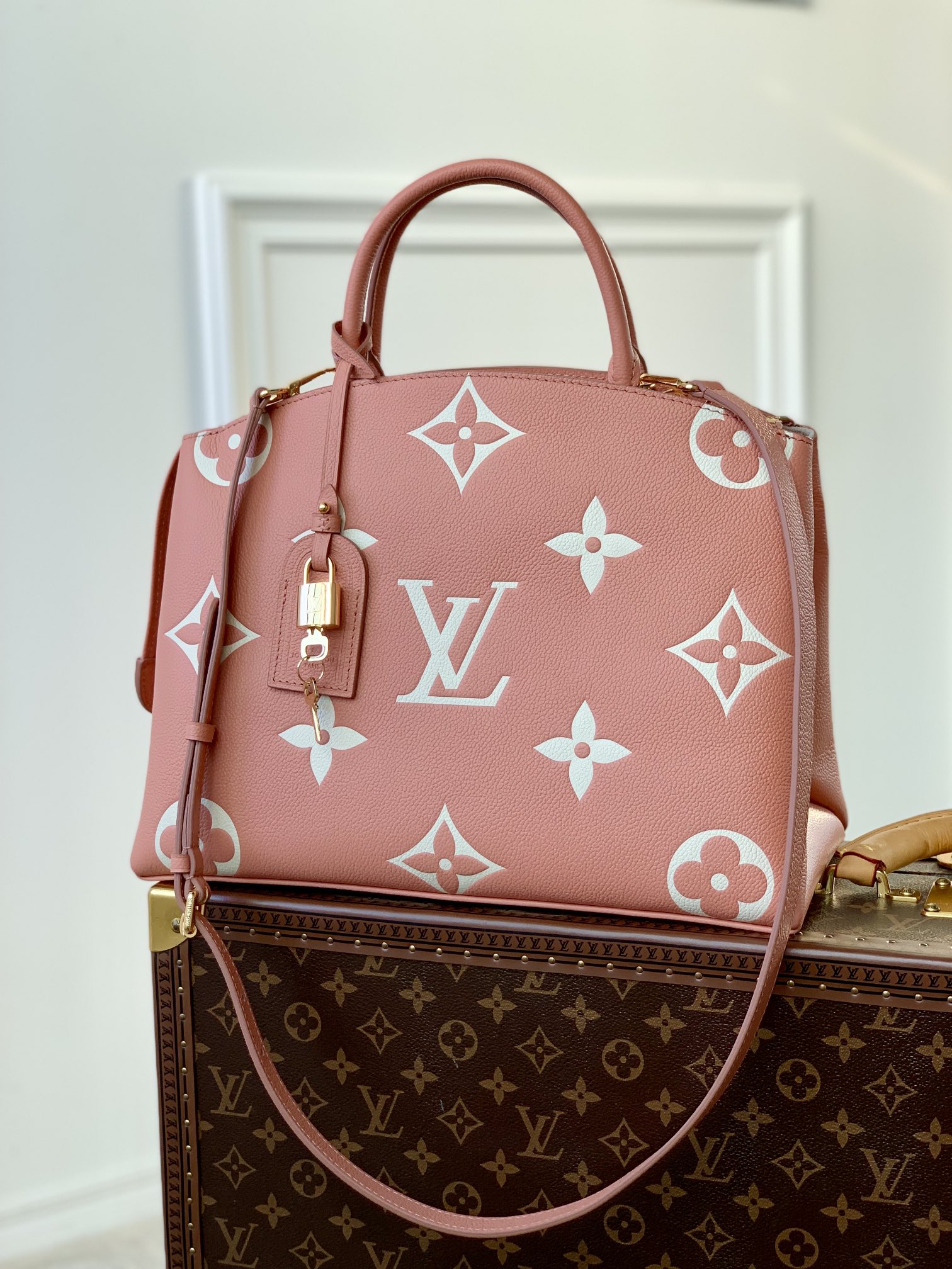 l**is V*t*n m45898 petit palais handbags-34*24*15cm