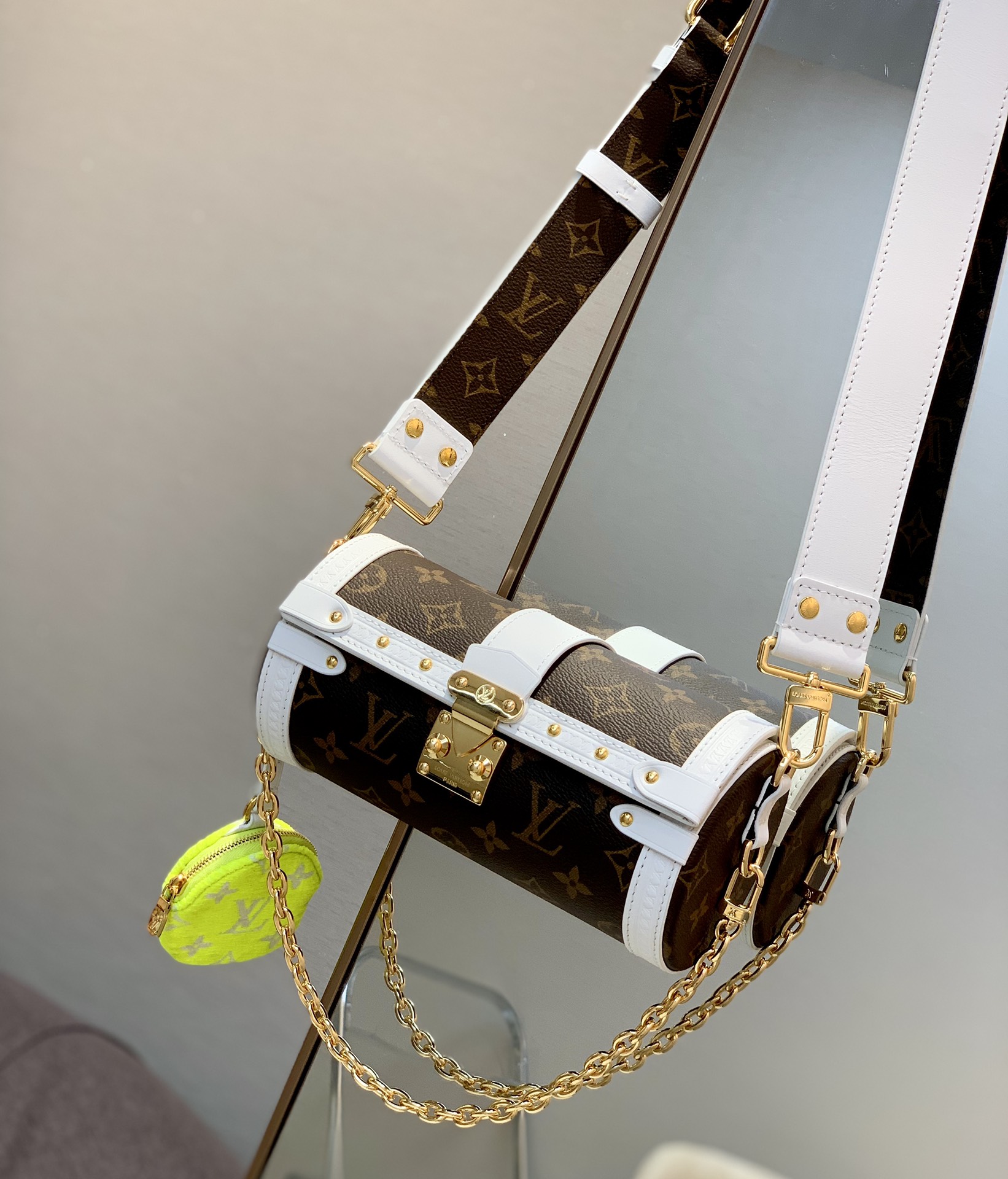 l**is V*t*n papillon trunk-19x9x9cm