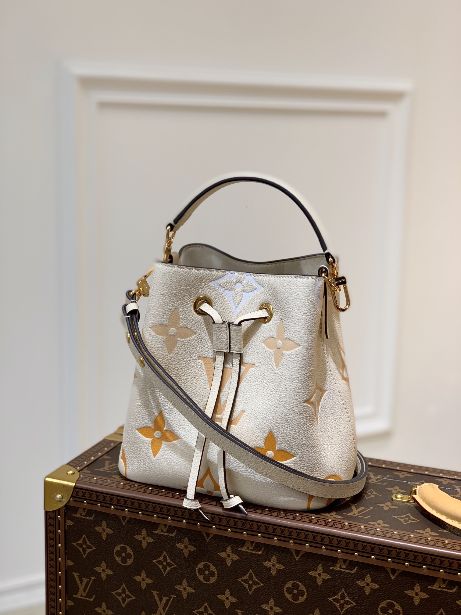 l**is V*t*n m45709 neonoe bb handbag-20*20*13cm
