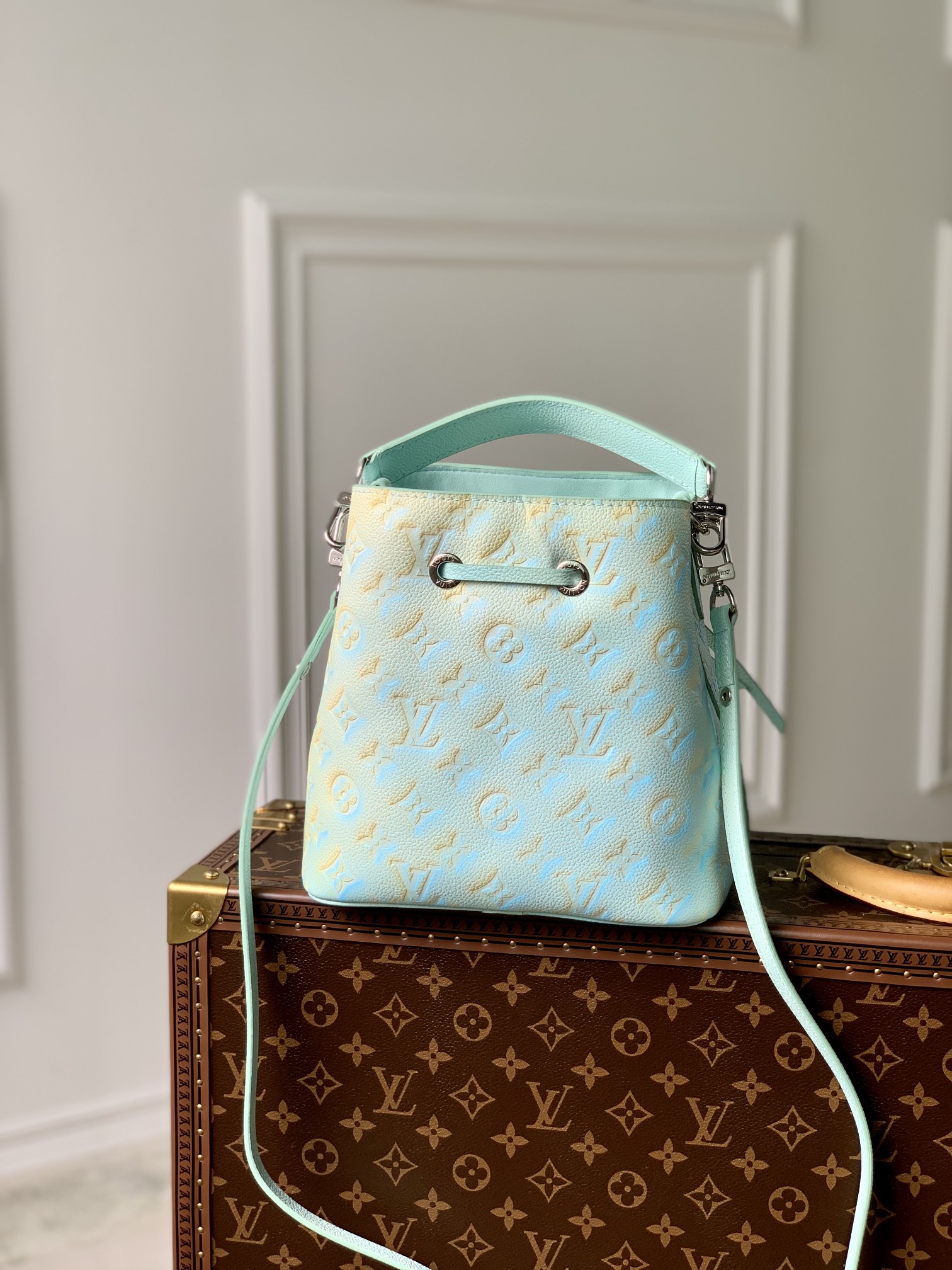 l**is V*t*n m46023 neonoe bb handbag-20*20*13cm