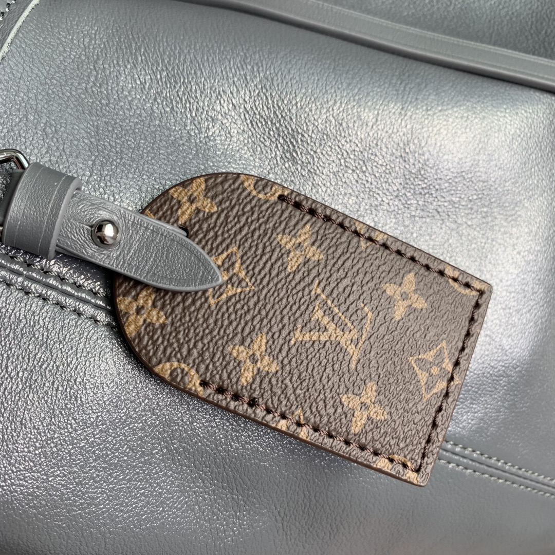 l**is V*t*n carryall dark bag-m12583-39 x 30 x 15cm