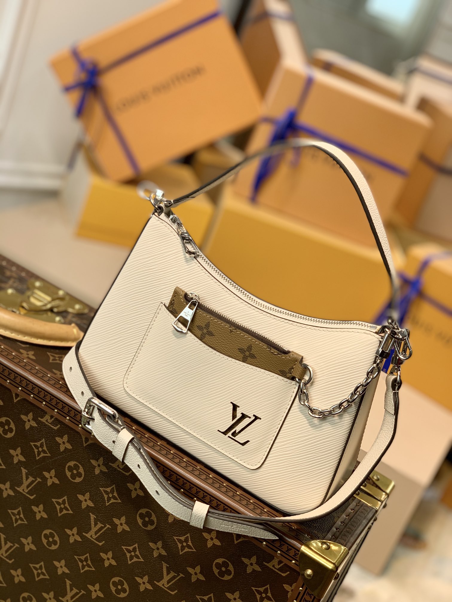 l**is V*t*n marell handbags-m80689-25 x 15 x 8cm