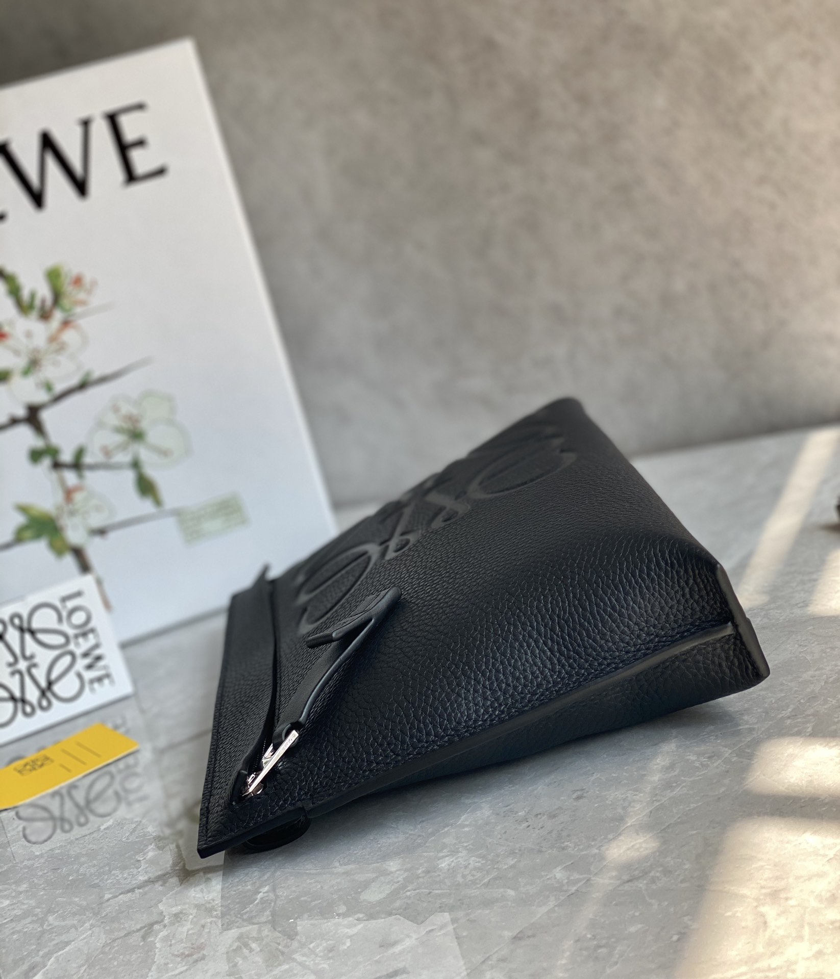 Loewe Pouch-29.5*20CM