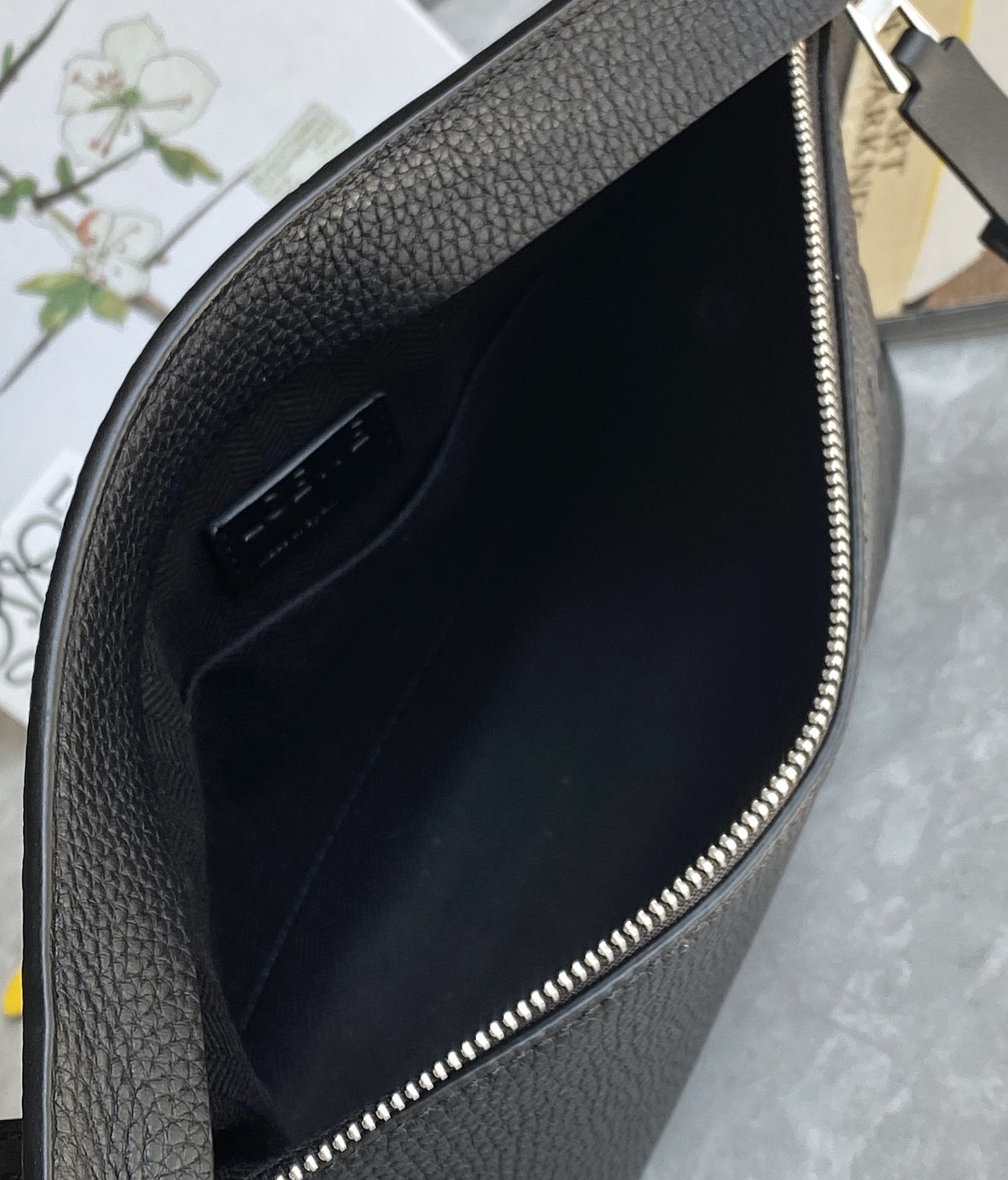 Loewe Pouch-29.5*20CM