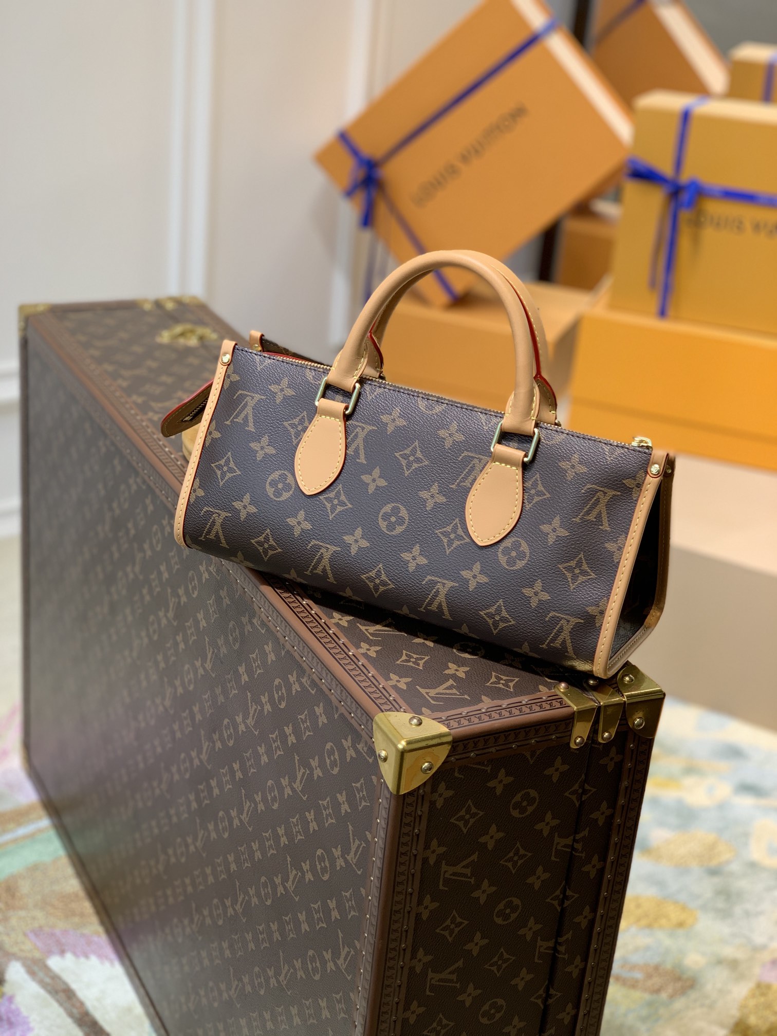 l**is V*t*n popincourt haut vntage tote-m40009-30x13.5x13cm
