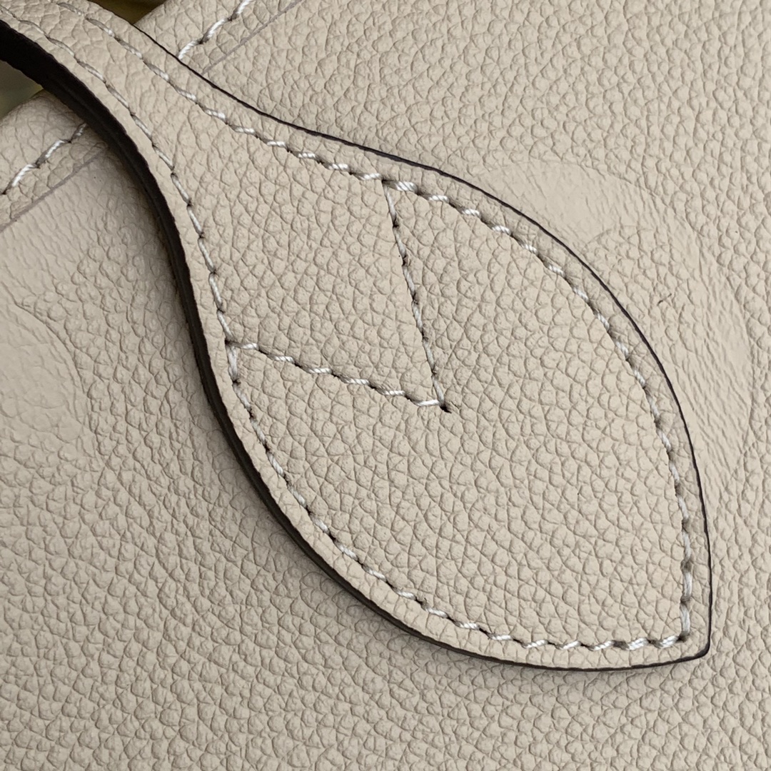 l**is V*t*n neverfull mm-32*29*17cm
