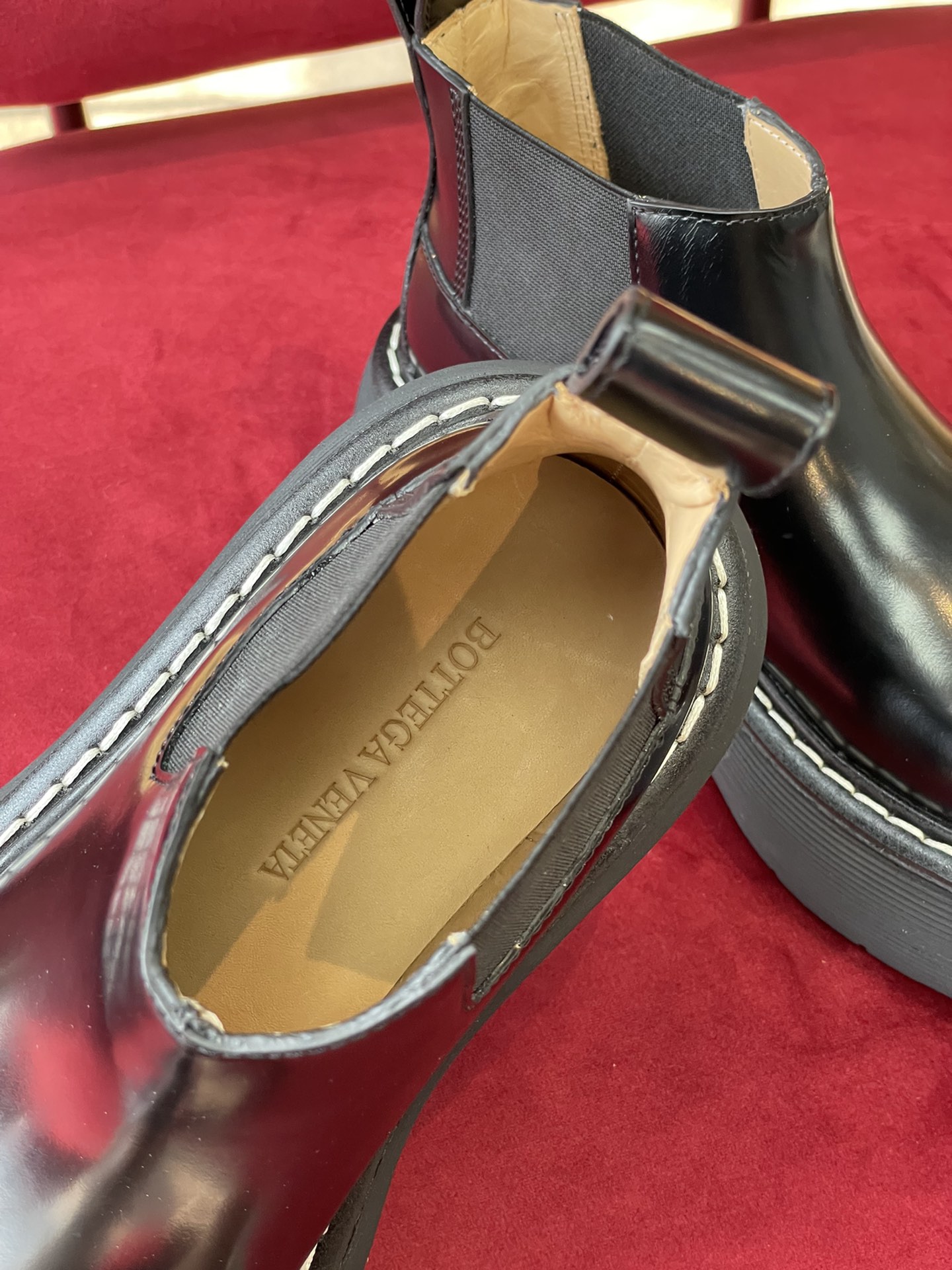 Bo*te*ga ve*ne*ta bounce boots(size 35-45)