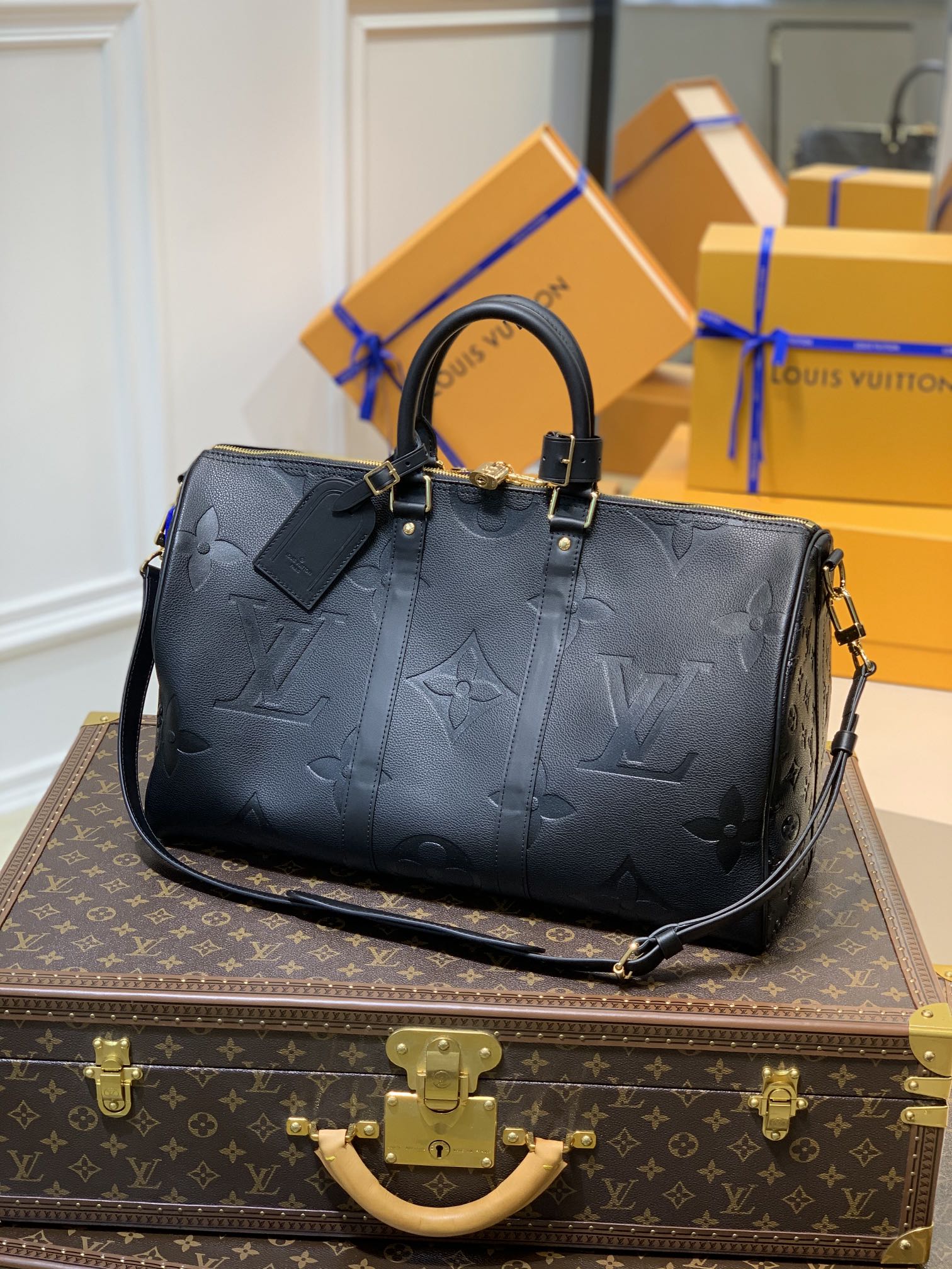l**is V*t*n keepall bandouliÈre 45-45 x 27 x 20cm