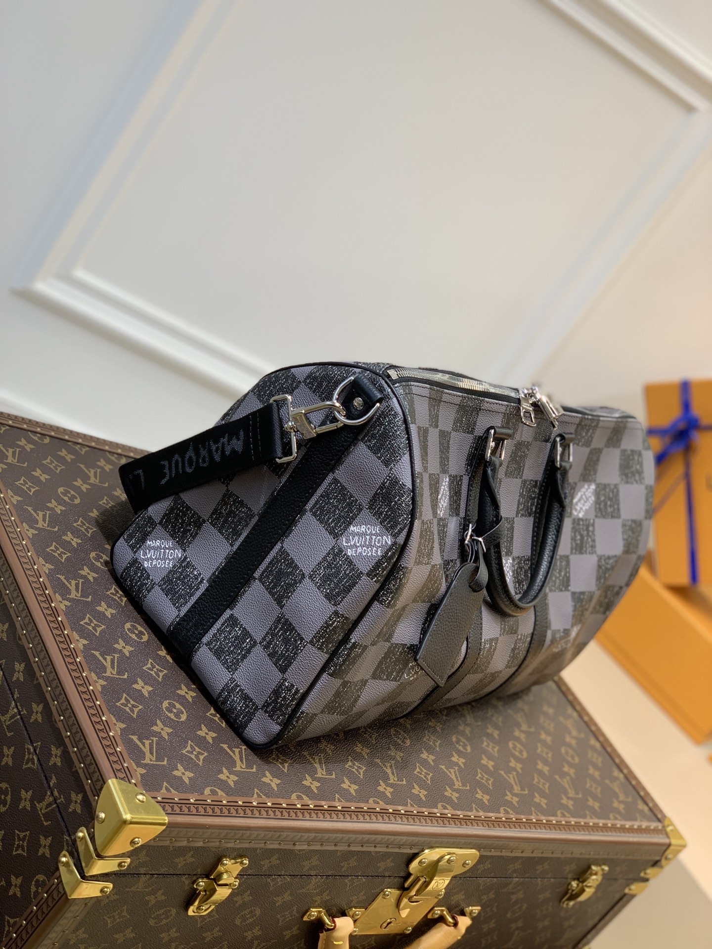 l**is V*t*n keepall bandouliÈre 45-45 x 27 x 20cm