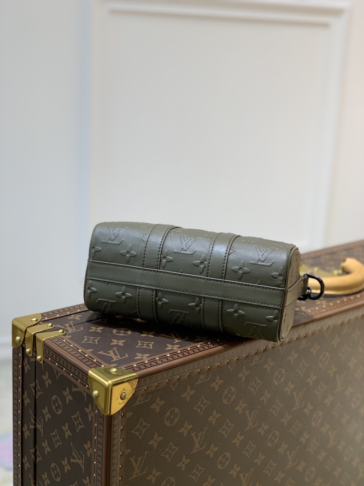 l**is V*t*n keepall xs-21*12*9cm