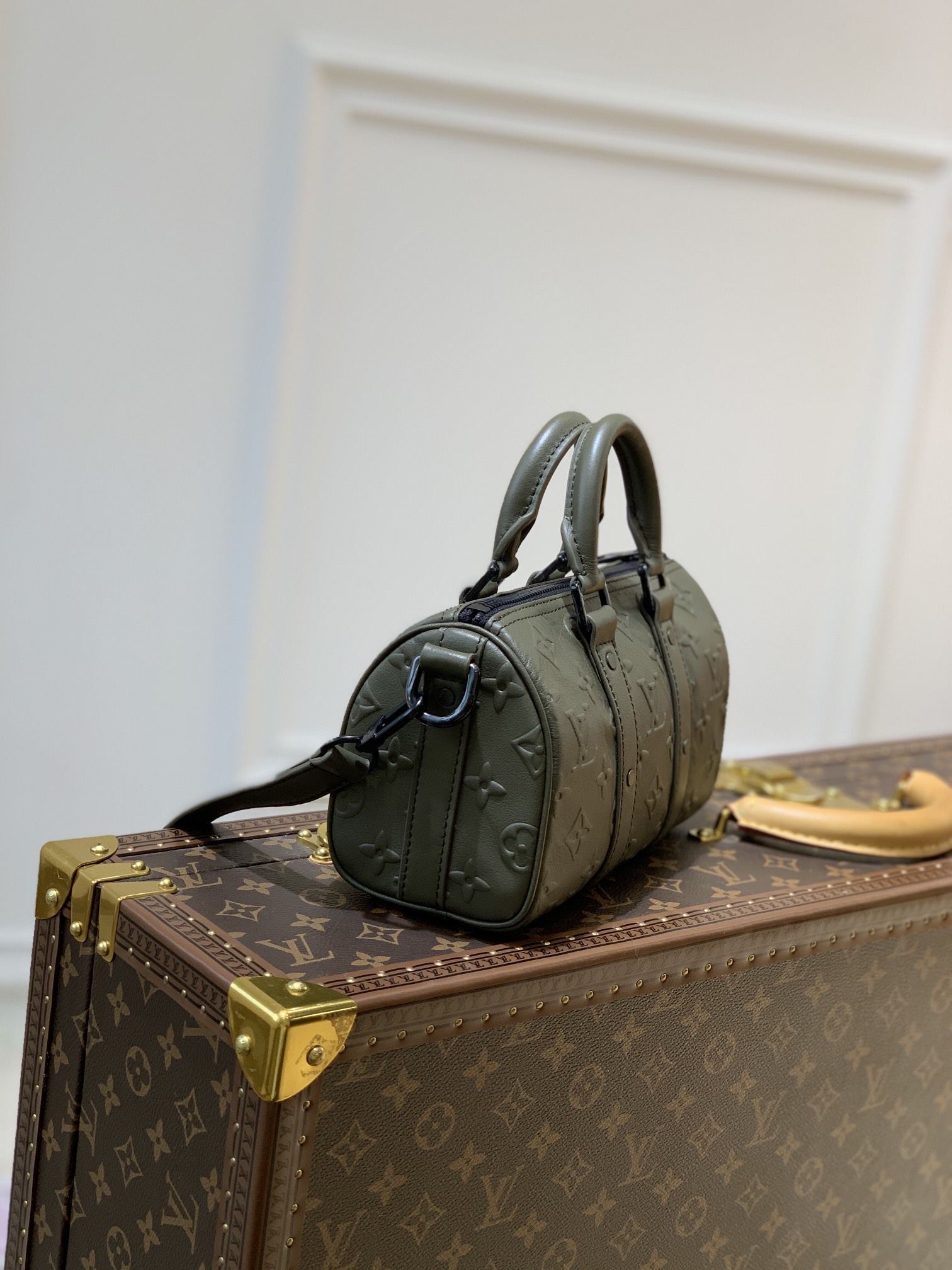 l**is V*t*n keepall xs-21*12*9cm